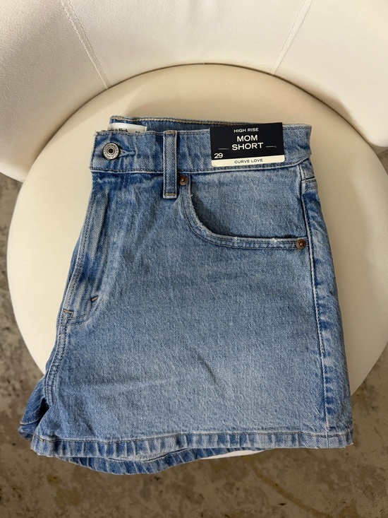 Abercrombie & Fitch Pants - Abercrombie Curve Love Mom Shorts